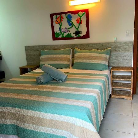 Duplex Com Hidromassagem - Praia Do Forte Bagian luar foto